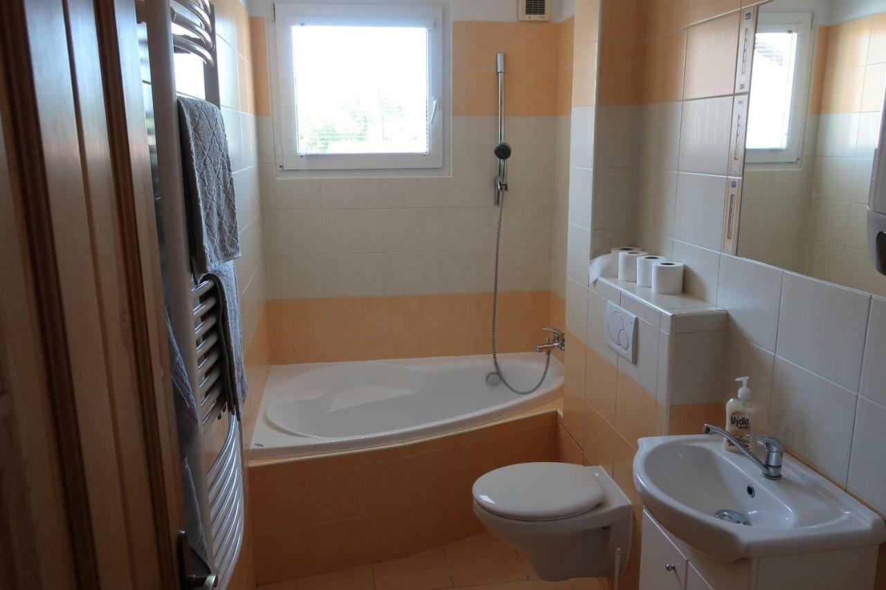 Apartman 819 Apartment Třeboň Exterior foto